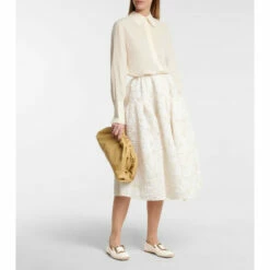 Roger Vivier Viv' Driver Leather Loafers