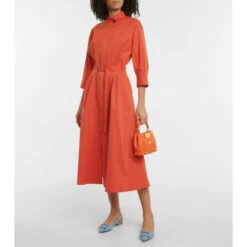 Roger Vivier Gommettine Leather Slingback Flats