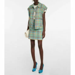 Roger Vivier Belle Vivier Patent Leather Platform Pumps