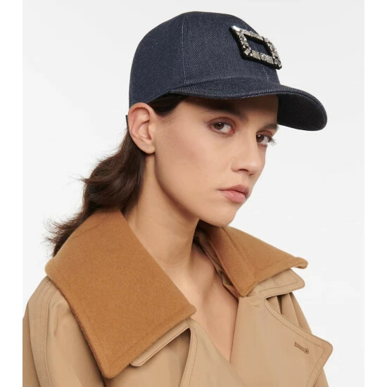 Roger Vivier Embellished Cap