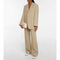 Roger Vivier Très Vivier Patent Leather Ballet Flats